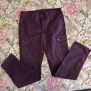 Duluth Trading Co purple firehose cargo pants Wm12 tall 35in inseam slim leg